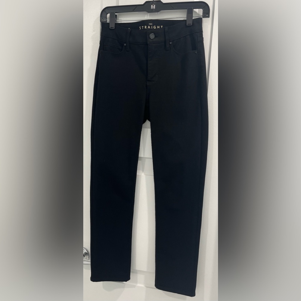 WHITE HOUSE BLACK MARKET High-Rise Ultimate Sculpt Straight Crop Jeans, …